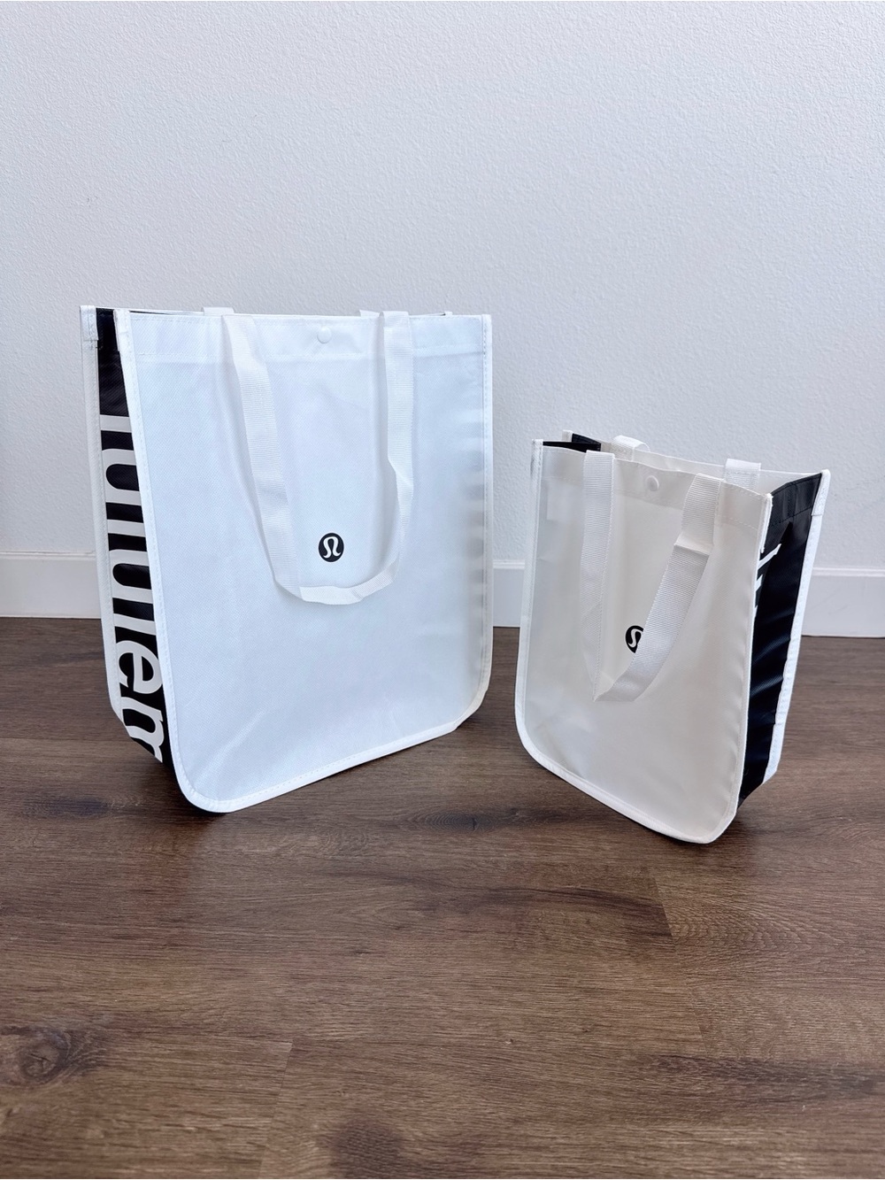 lululemon Reusable Shopping Tote Bundle White Small & Large NEW